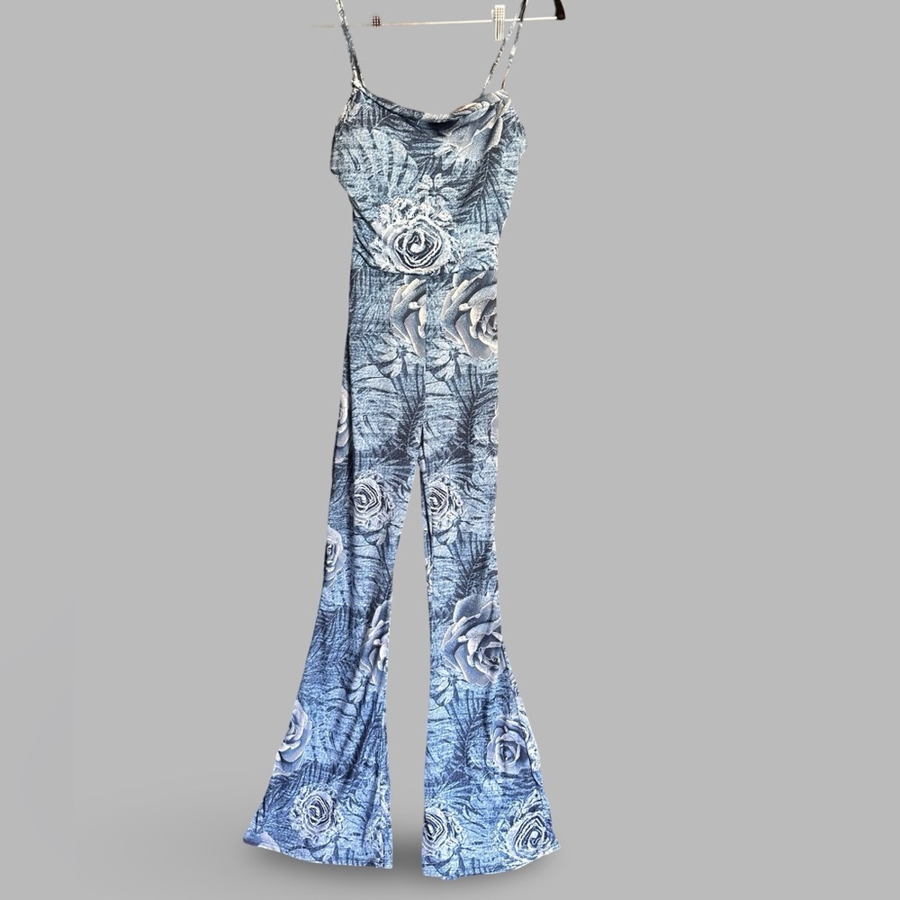 Blue Roses Flare Jumpsuit Sz Medium Fashion Nova It’s Only a Dream - Picture 4 of 7